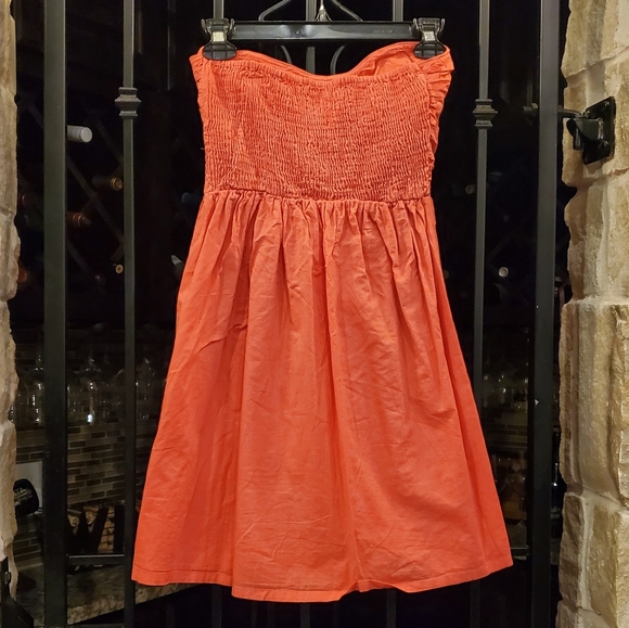 Charlotte Russe Strapless Mini Dress 🏖️ - Picture 8 of 11